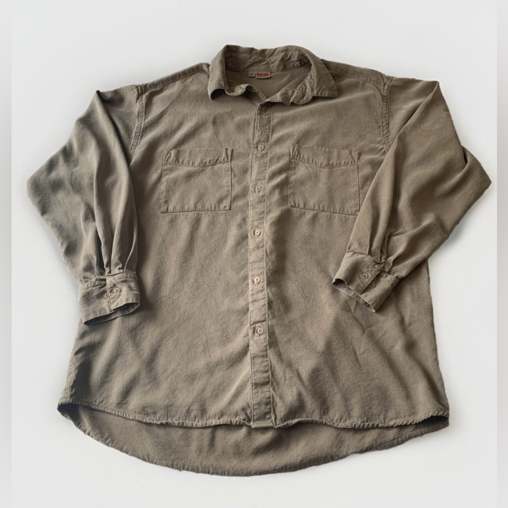 VTG Tianello Button-up Shirt (Medium) 65% Tencel 35% Rayon